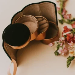 Vendor-unknown Jewelry Box Roll Green Velvet Accessories