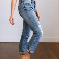 Vendor-unknown Bottoms Camryn Distressed Mom Jeans