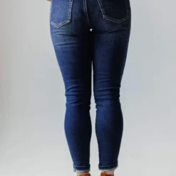 Jeans Elaine Mid Rise Crop Skinny Jean Dark Bottoms