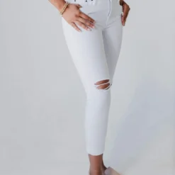 Ellison Distressed Jeans White