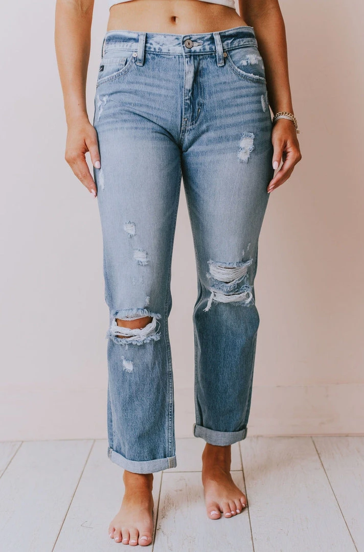 KanCan Asher Mid Rise Boyfriend Jeans 3 KanCan Asher Mid Rise Boyfriend Jeans