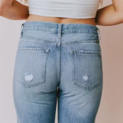 KanCan Asher Mid Rise Boyfriend Jeans 13 KanCan Asher Mid Rise Boyfriend Jeans