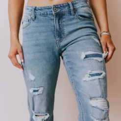 KanCan Zack Mid Rise Jeans