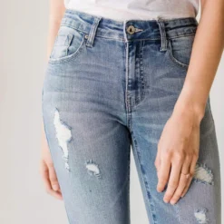 Vendor-unknown Logan Mid Rise Skinny Jeans