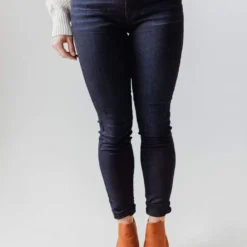 Jeans Loretta Mid Rise Skinny Jean Super Dark