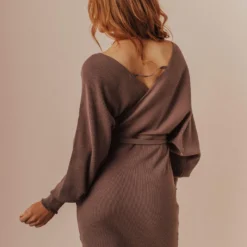 Lucy Avenue Blome V-Neck Sweater Mini Dress Mocha