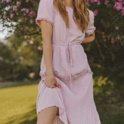Vendor-unknown Dresses Sylvie Tiered Midi Dress Light Pink