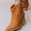 East Lion Shoes Beth Western Bootie Camel