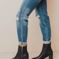 Cindy Zipper Booties Black Shoes