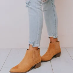 East Lion Mila Side Stretch Bootie Camel