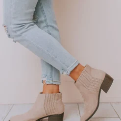 East Lion Shoes Mila Side Stretch Bootie Taupe