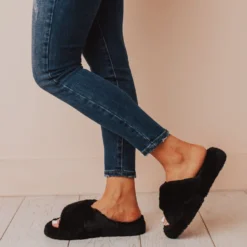 Sandal Cari X Band Slippers Black