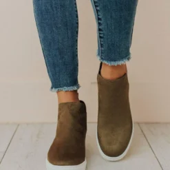 Shoes Diana Wedge Sneakers Olive