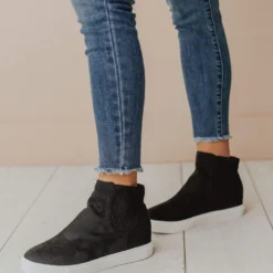 Shoes Fetch Wedge Sneakers Black
