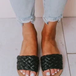 Vendor-unknown Shoes Scottie Braided Sandals Black