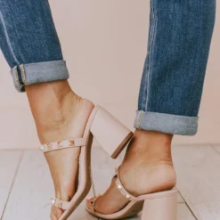 Sandal Evanna Studded Heel Nude