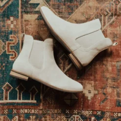 Lucy Avenue Side Stretch Booties Taupe Shoes