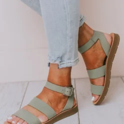 Fortune Dynamic Clover Buckled Sandals Sage