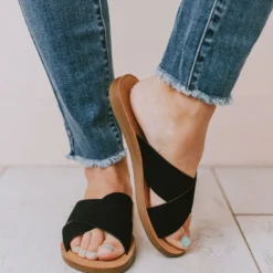 Shoes Corben Criss Cross Sandals Black