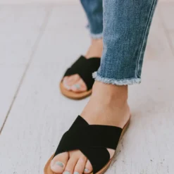 Shoes Corben Criss Cross Sandals Black