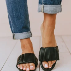 Shoes Flora Ruched Sandal Black