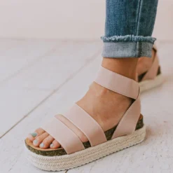 Halsey Platform Sandal Nude