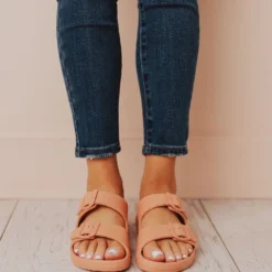Lennie Buckled Sandals Coral Shoes