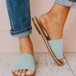 Shoes Leora Slip On Sandals Mint