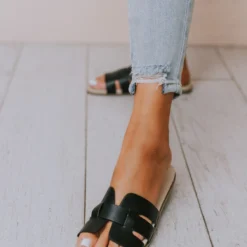 Sandals Shoes Madison Slide In Sandal Black