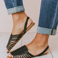 Mariposa Strappy Sandal Black