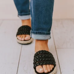 Oren Braided Sandals Black