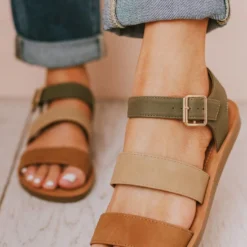 Shoes River Strap Sandals Olive Multi