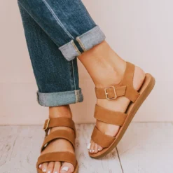 River Strap Sandals Tan