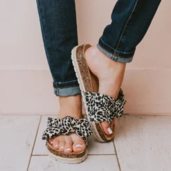 Slip On Bow Sandals Black/Beige Leopard