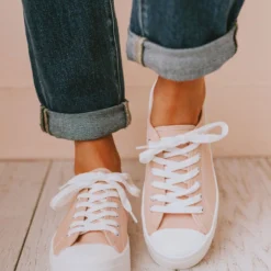 Fortune Dynamic Shoes Finlo Lace Up Sneakers Pink