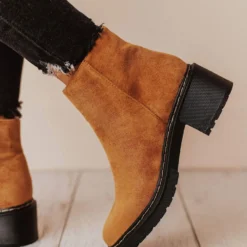 Lucy Avenue Wylde Bootie Camel