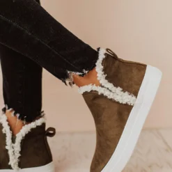 Booties Shoes Wilford Sherpa Sneakers Olive