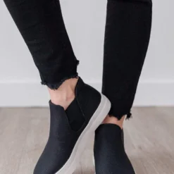 Wood Side Stretch Sneakers Black