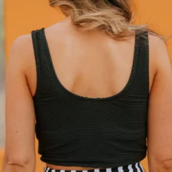 Lucy Avenue Plus Size Dominica Knot Top Black