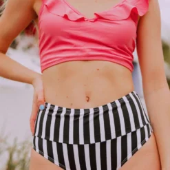 Lucy Avenue Sandy Bottom Black & White Stripes