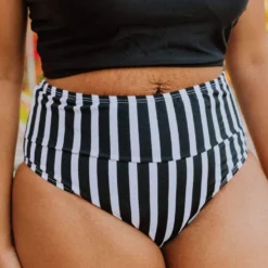 Lucy Avenue Sandy Bottom Black & White Stripes