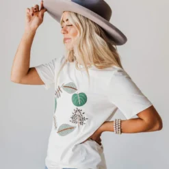 Vendor-unknown Tops EXCLUSIVE! Julia Embroidered Leaf Circle Tee