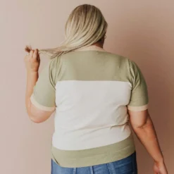 Vendor-unknown PLUS EXCLUSIVE! Taysia Colorblock Short Sleeve Sweater Olive