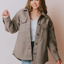 Lucy Avenue Charlotte Fleece Shacket Coco Brown Tops