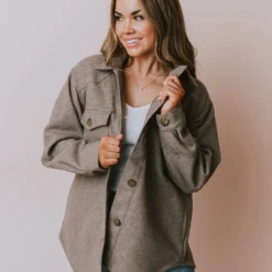 Lucy Avenue Charlotte Fleece Shacket Coco Brown Tops