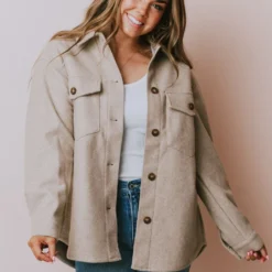 Lucy Avenue Tops Charlotte Fleece Shacket Oatmeal