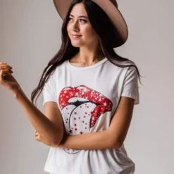 Vendor-unknown Star Kiss Graphic Tee