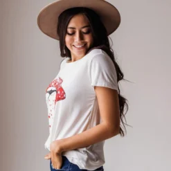 Vendor-unknown Star Kiss Graphic Tee